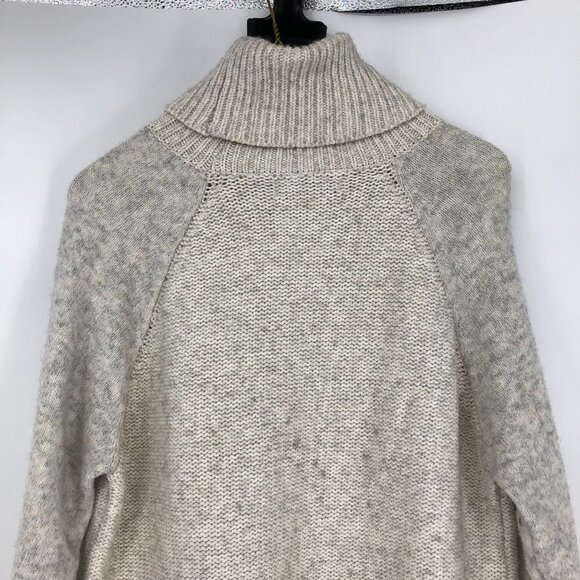 John + Jenn Light Grey Raglan-style Mixed Knit Boxy Turtleneck size M - Picture 9 of 14